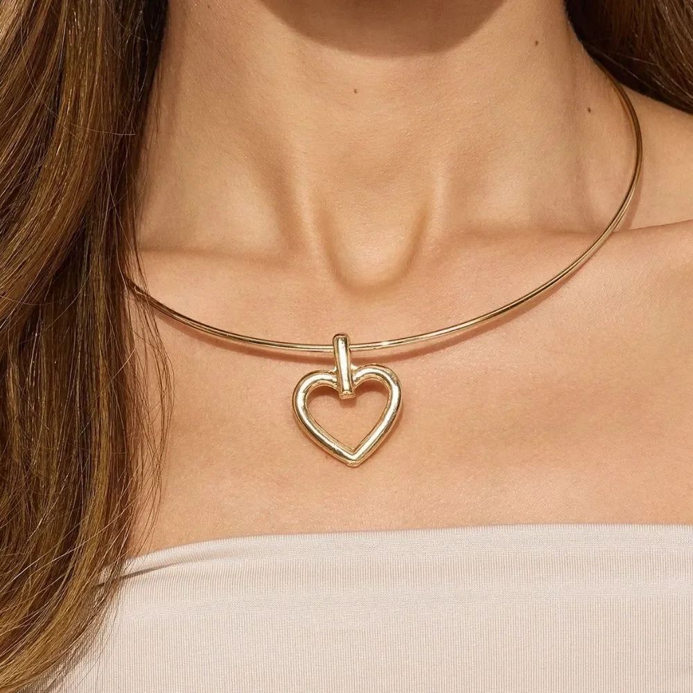 One Kind Of Love Pendant Heart Necklace